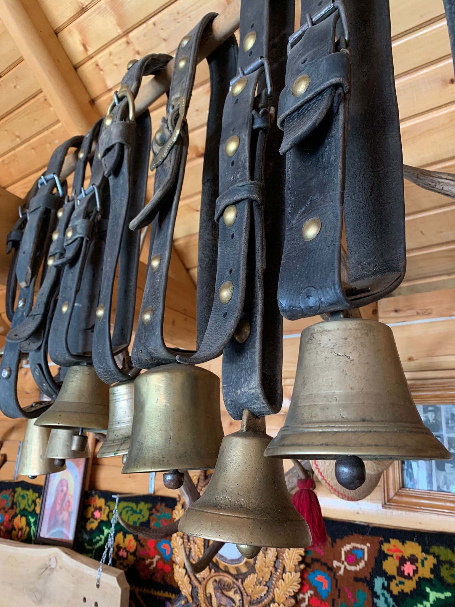 Casa de pe Deal Sadova - Imagine 15